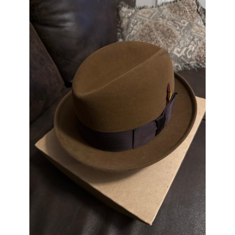 Vintage Dobbs Fifth Avenue Fedora Brown Fur Felt Hat Center Dent size 71/2